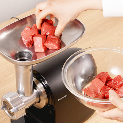 Мясорубка Panasonic MK-GX1710KTN Мясорубка Panasonic MK-GX1710KTN