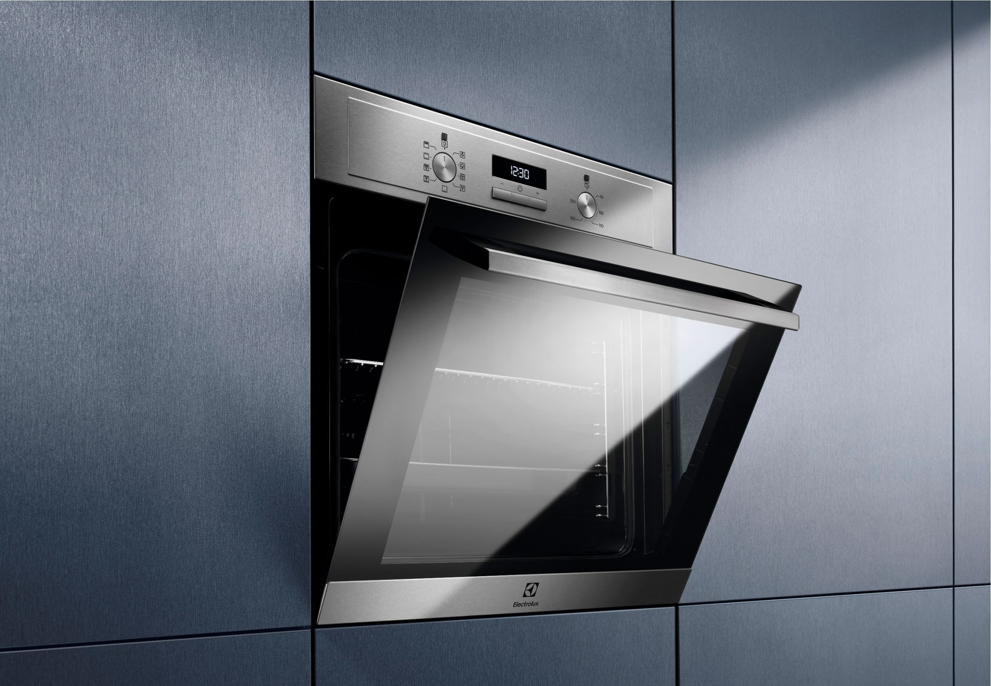 Духовой шкаф Электрический Electrolux EOF3H40BX, фото 3