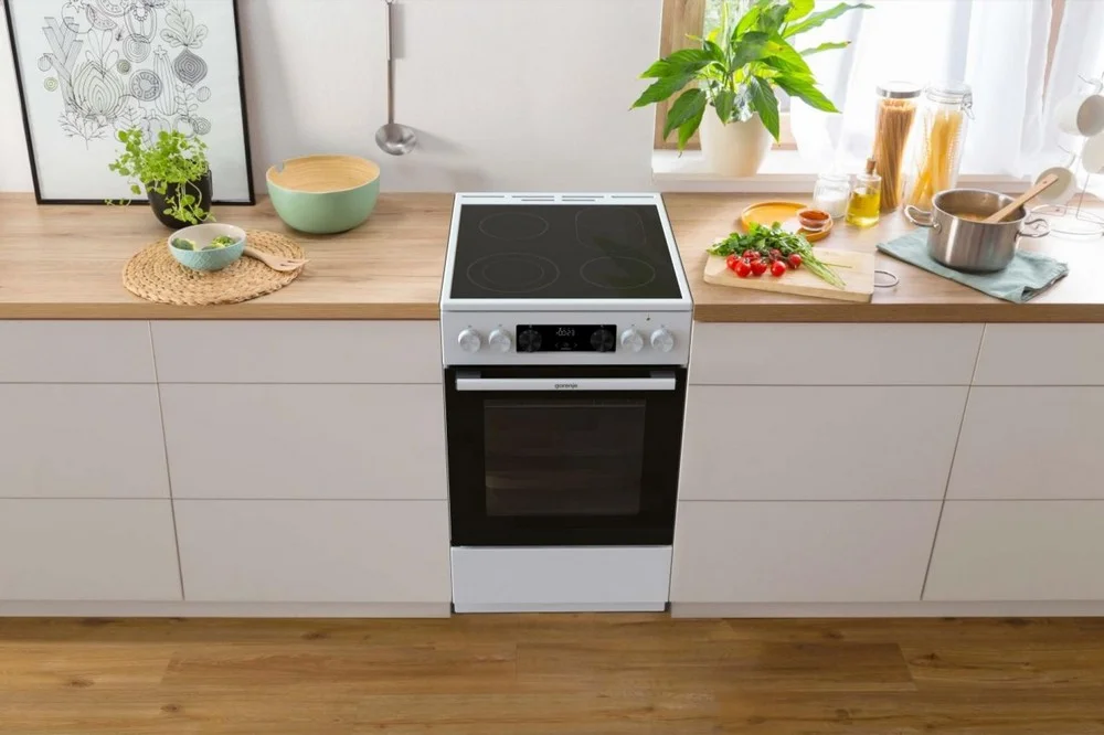Электрическая плита Gorenje GECS5C70WA, превью предыдущего фото