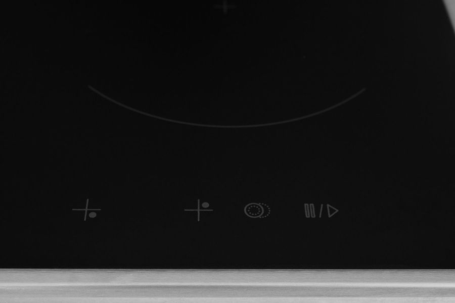 Электрическая варочная панель Beko HIC 64503 TX, превью следующего фото