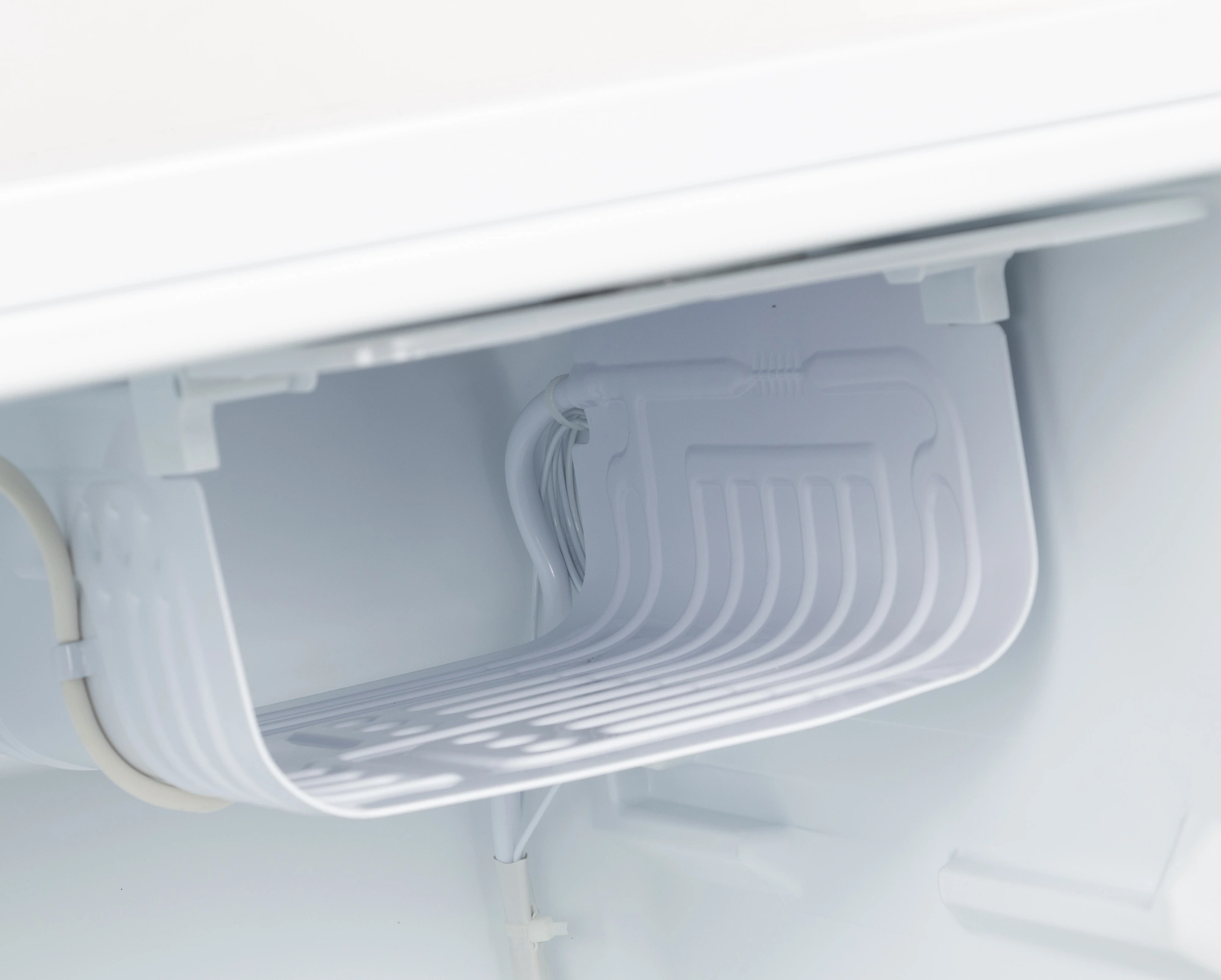 Холодильник Hyundai CO1002 белый, фото 13