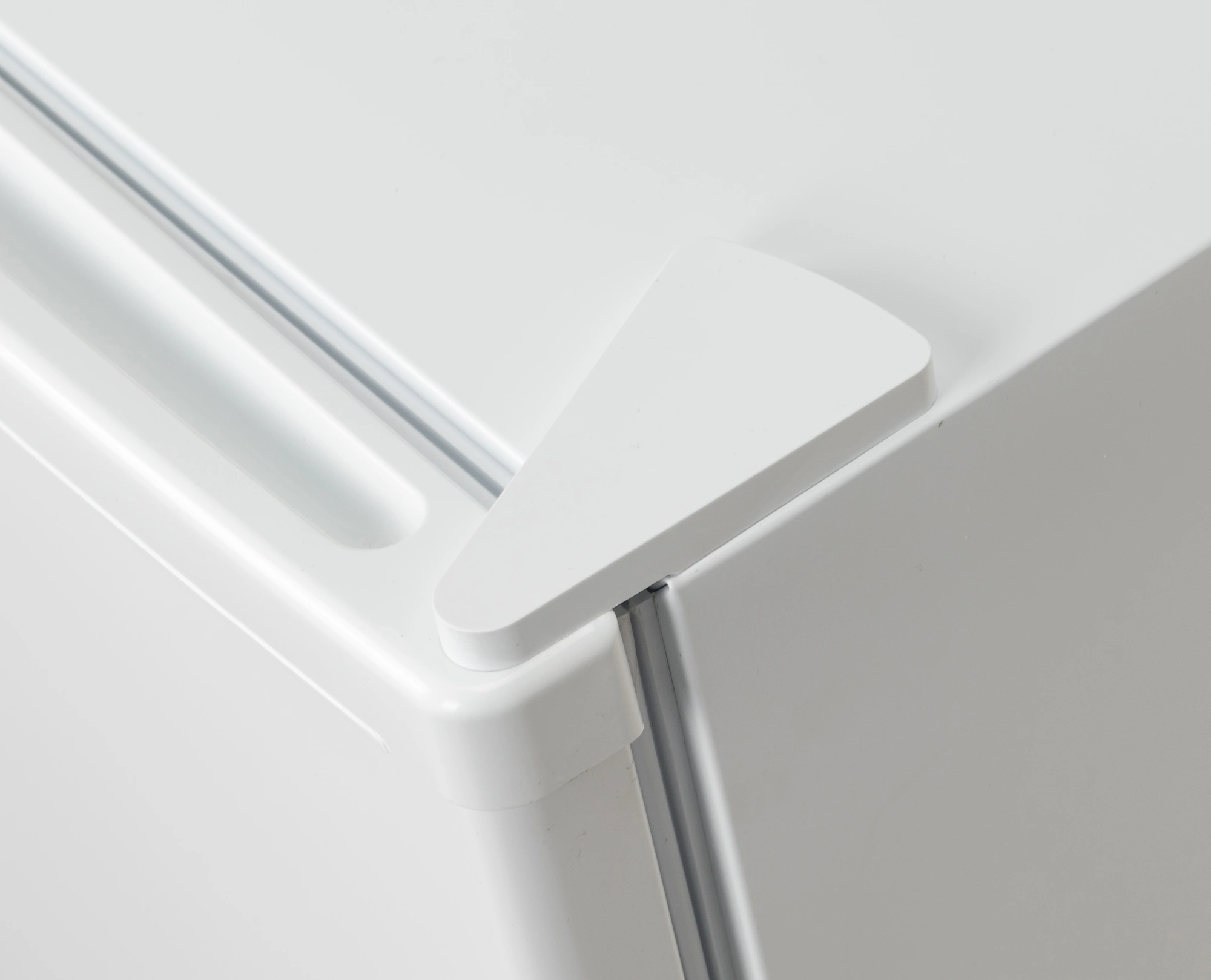 Холодильник Hyundai CO1002 белый, фото 14