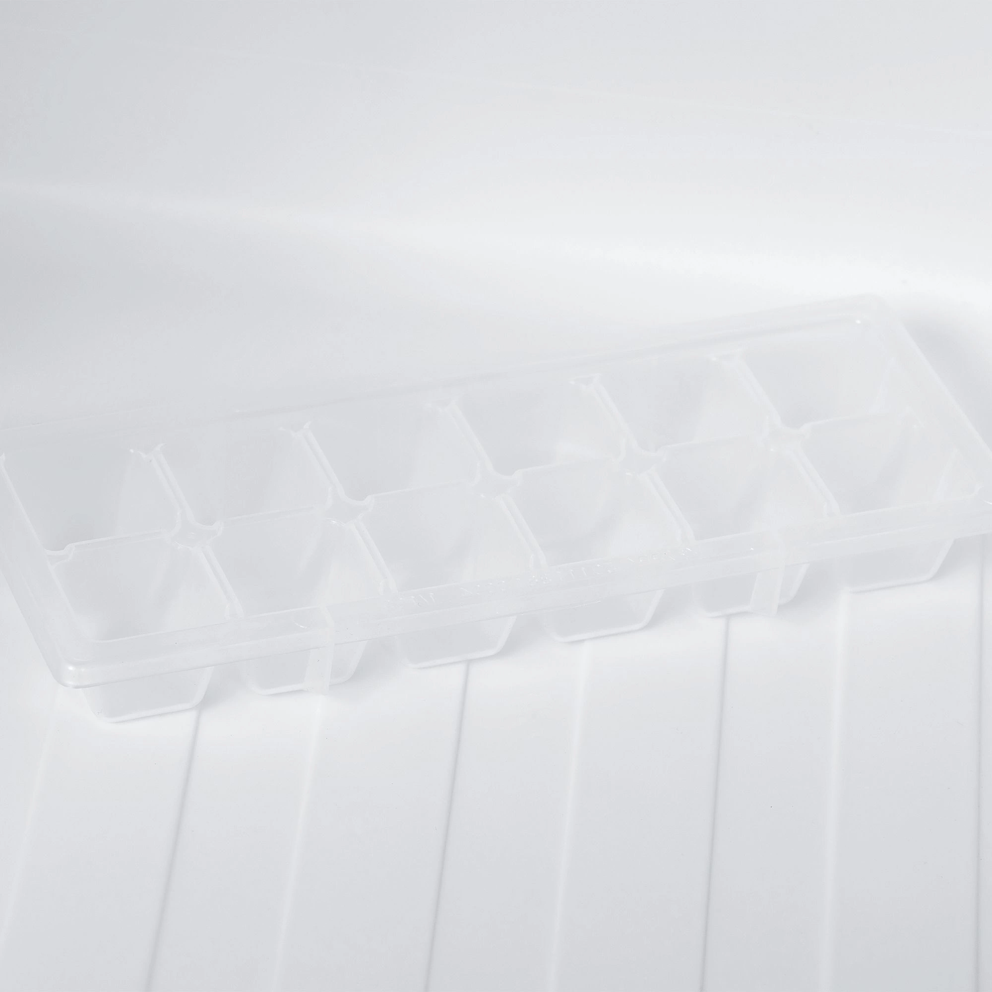 Холодильник Hyundai CO1002, фото 4