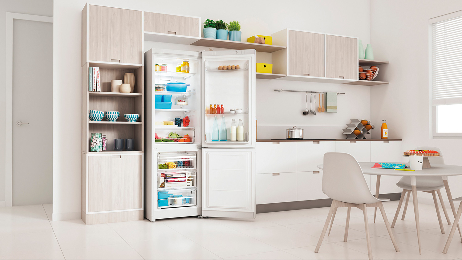 Холодильник INDESIT ITR 5180 W, превью предыдущего фото