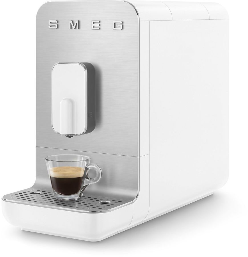 Кофемашина SMEG BCC01WHMEU