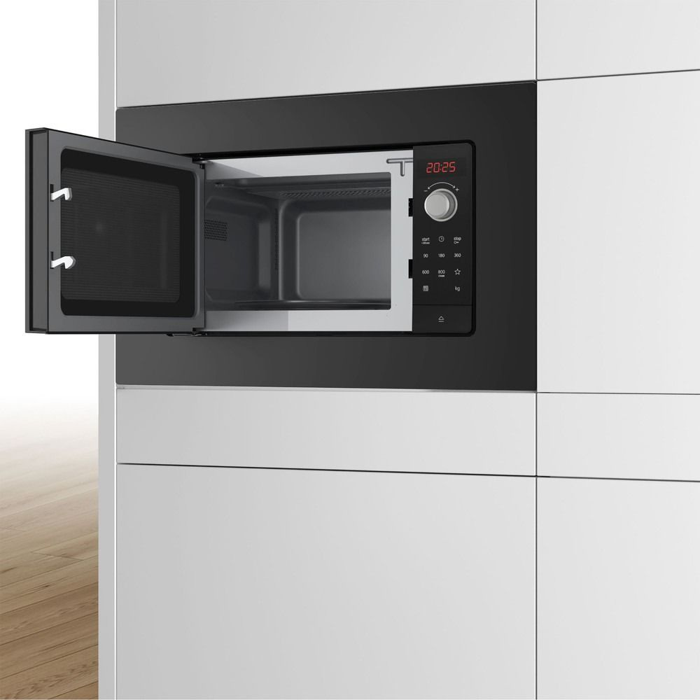 Микроволновая печь Bosch BFL523MB3, превью предыдущего фото