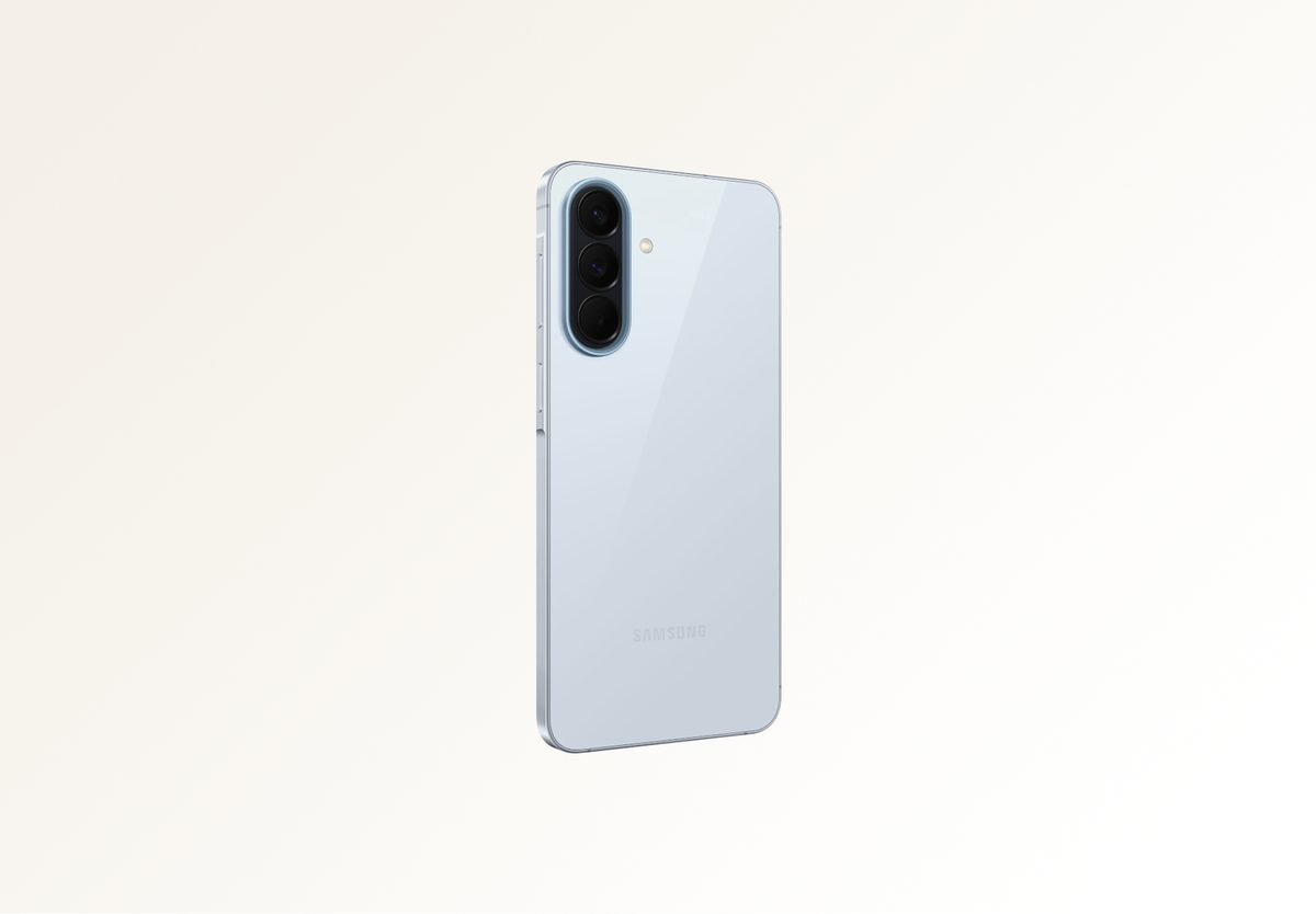 Смартфон Samsung Galaxy A57 12/256GB Icy Blue, превью предыдущего фото