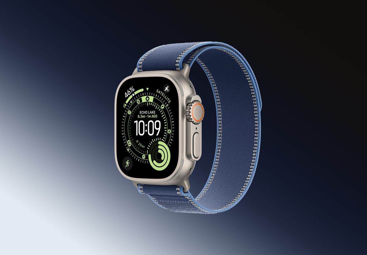 Умные часы Apple Watch Ultra 3 GPS 49mm Natural Titanium, Trail Blue/Bright Blue, S/M, превью следующего фото