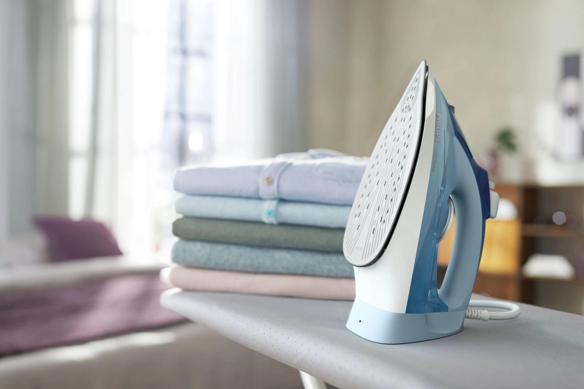 Утюг Philips DST5030/20 2400Вт голубой, превью следующего фото