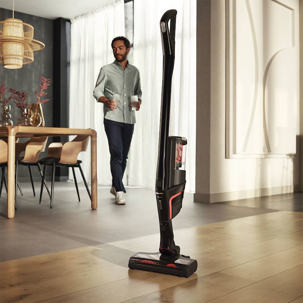 Вертикальный пылесос Miele SMUL1 Triflex HX1 чёрный обсидиан, фото 4